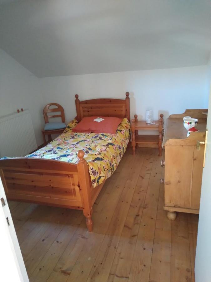 Bed and Breakfast Les Dames De La Saugiat Le Fied Exterior foto